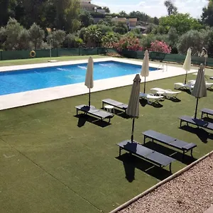 https://apartamentos-turisticos-la-castilleja.es-andalucia.com