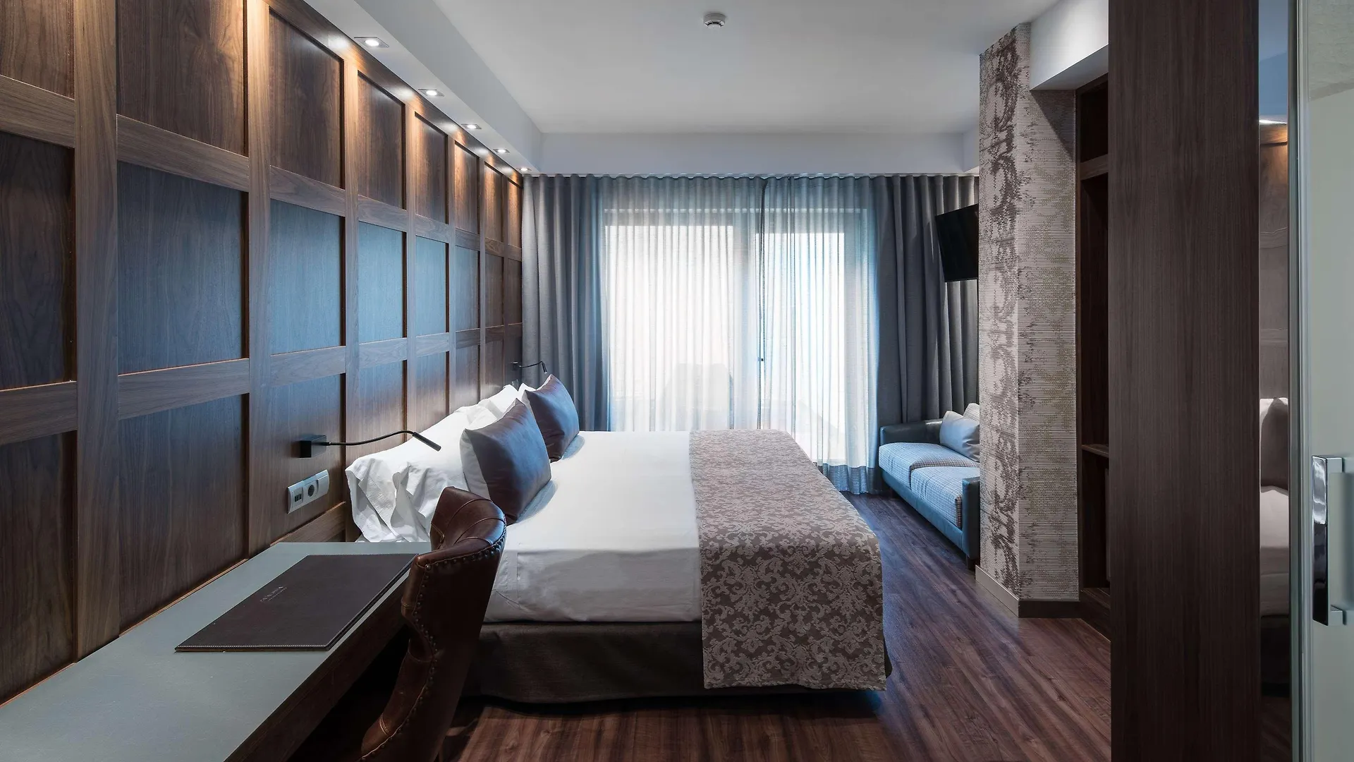 Catalonia Plaza Catalunya Hotel Barcelona 4*,  Spain